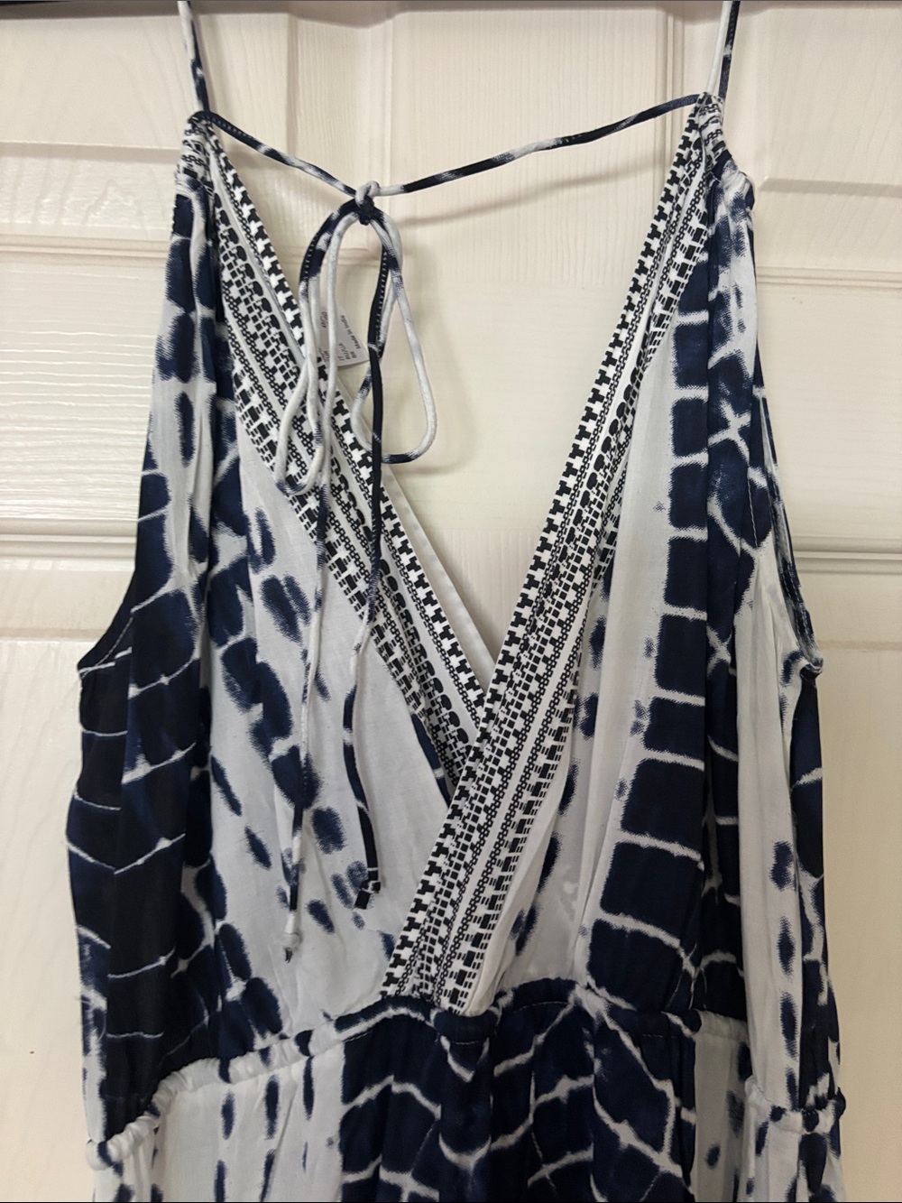 Venus Women's Black & White Tie-Dye Maxi Dress with Spaghetti Straps - Picture 4 of 6